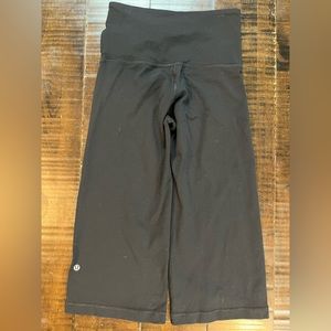 Lululemon Capri Yoga Pants